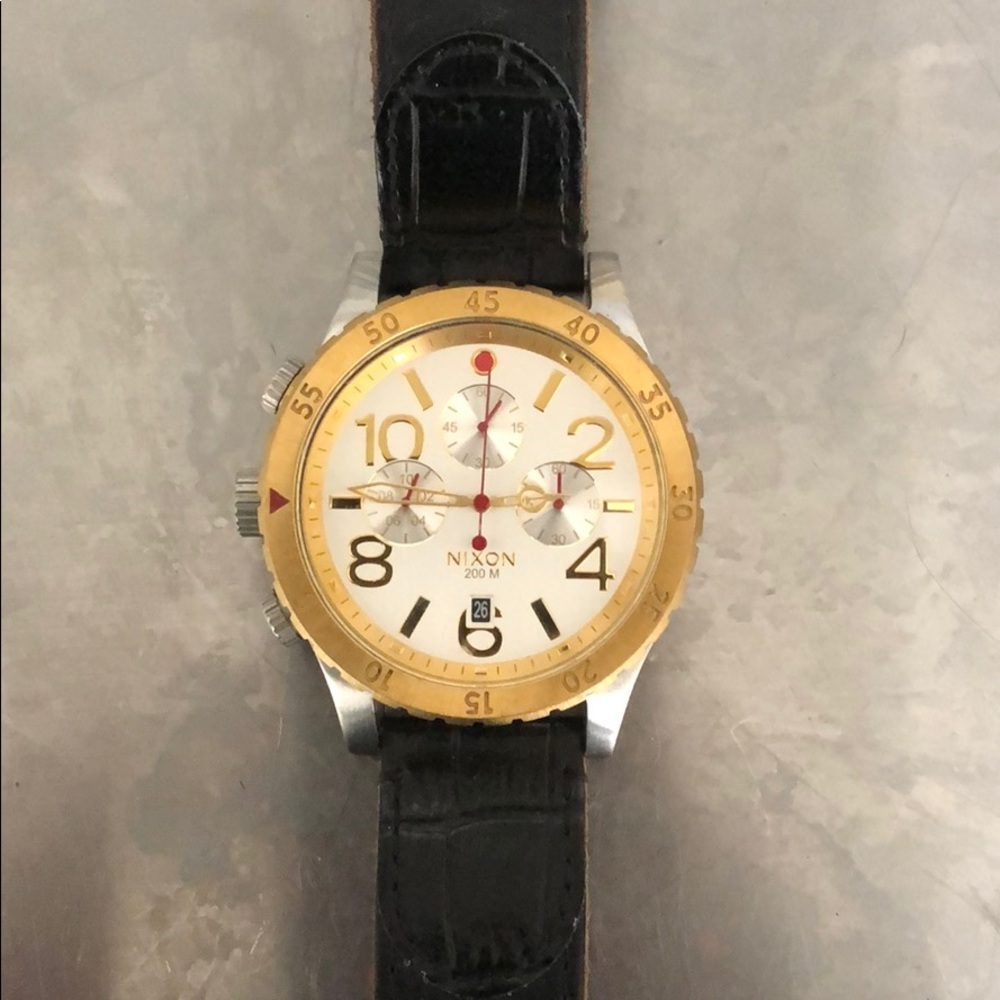 Nixon The 48-20 Chrono Watch